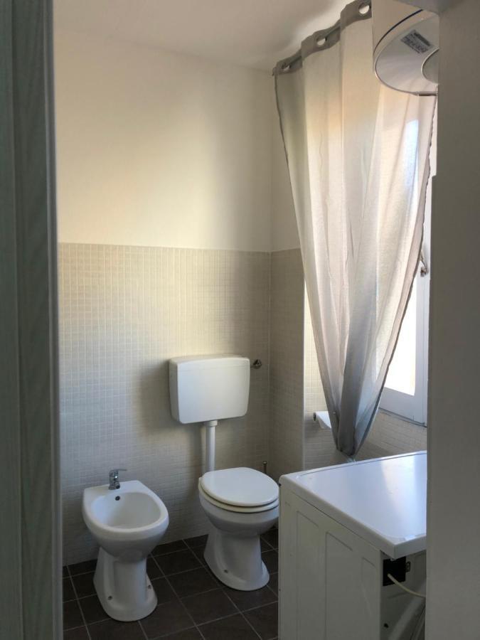 Civico 19 2Pax Apartment Sassari Bagian luar foto