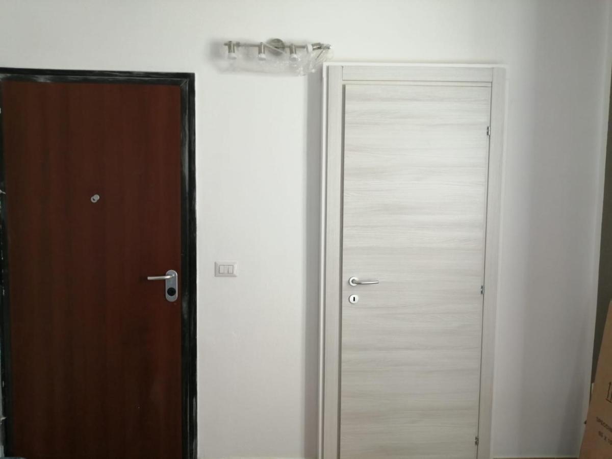 Civico 19 2Pax Apartment Sassari Bagian luar foto