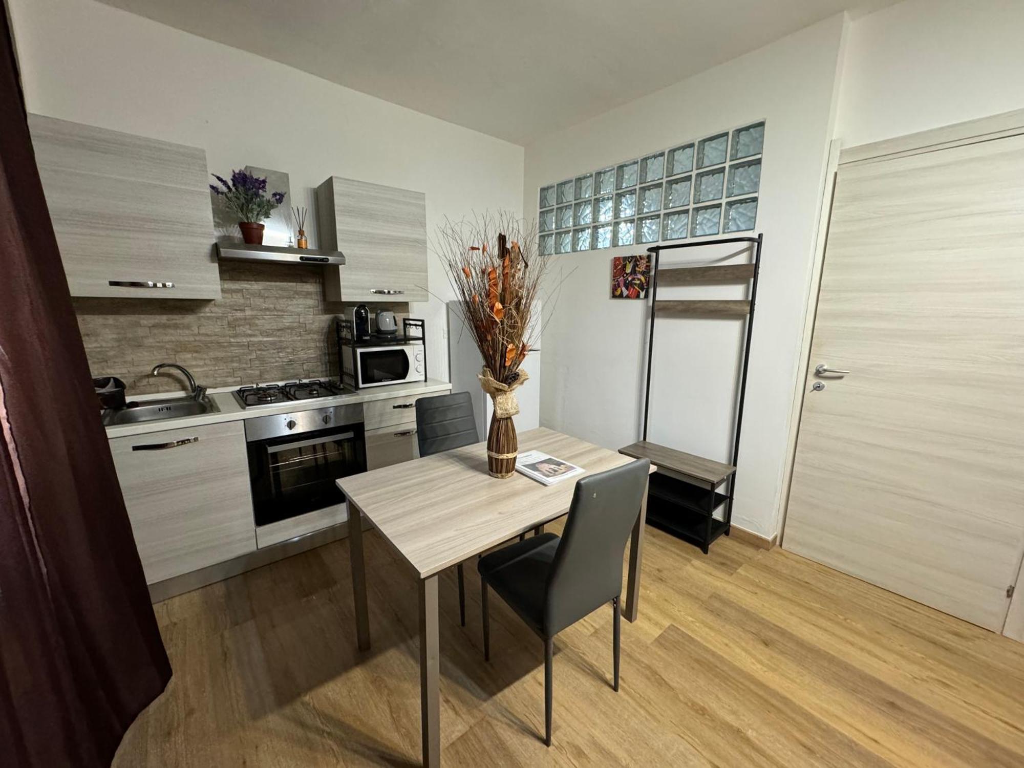 Civico 19 2Pax Apartment Sassari Bagian luar foto